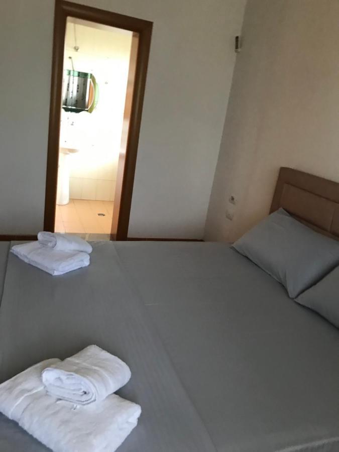 Sunrise Guest House Shkodër Buitenkant foto